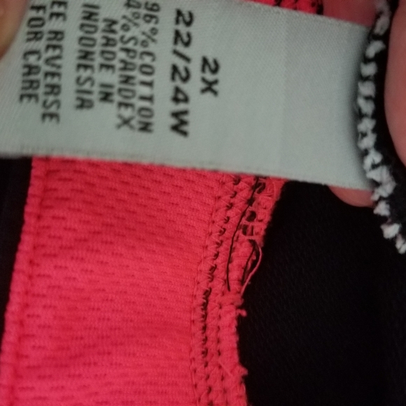 Catherine's GUC workout pants - Picture 3 of 4